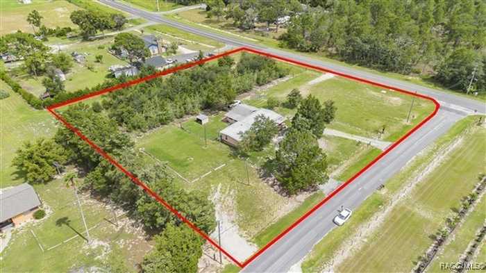 photo 1: 6711 S Eastern Avenue, Homosassa FL 34446