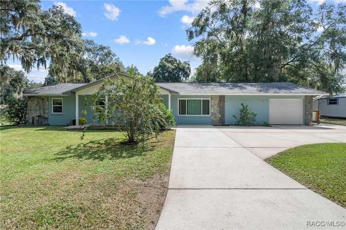 photo 1: 7557 S BAKER Avenue, Floral City FL 34436