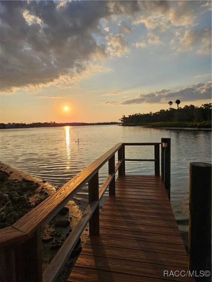 photo 1: 362 NW 14TH Place Unit 21, Crystal River FL 34428