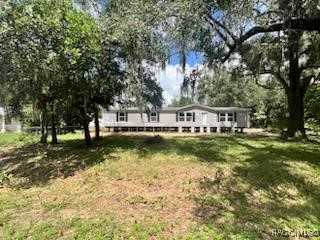 photo 1: 11211 SE 201 Street, Inglis FL 34449