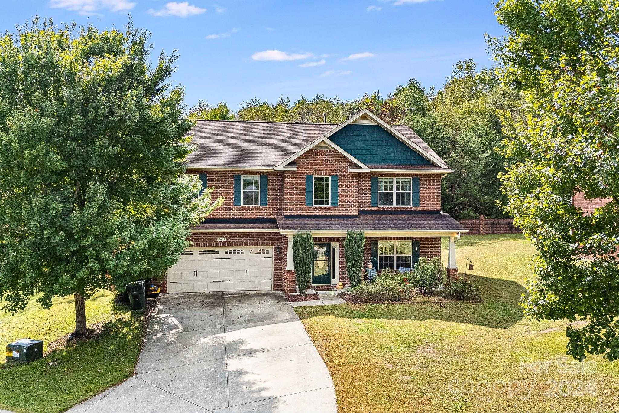 photo 1: 2609 Glyncastle Way, Gastonia NC 28056