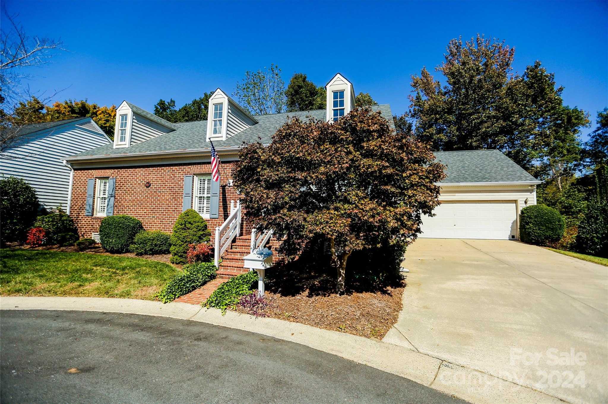 photo 1: 241 Kings Creek Court NE, Concord NC 28025