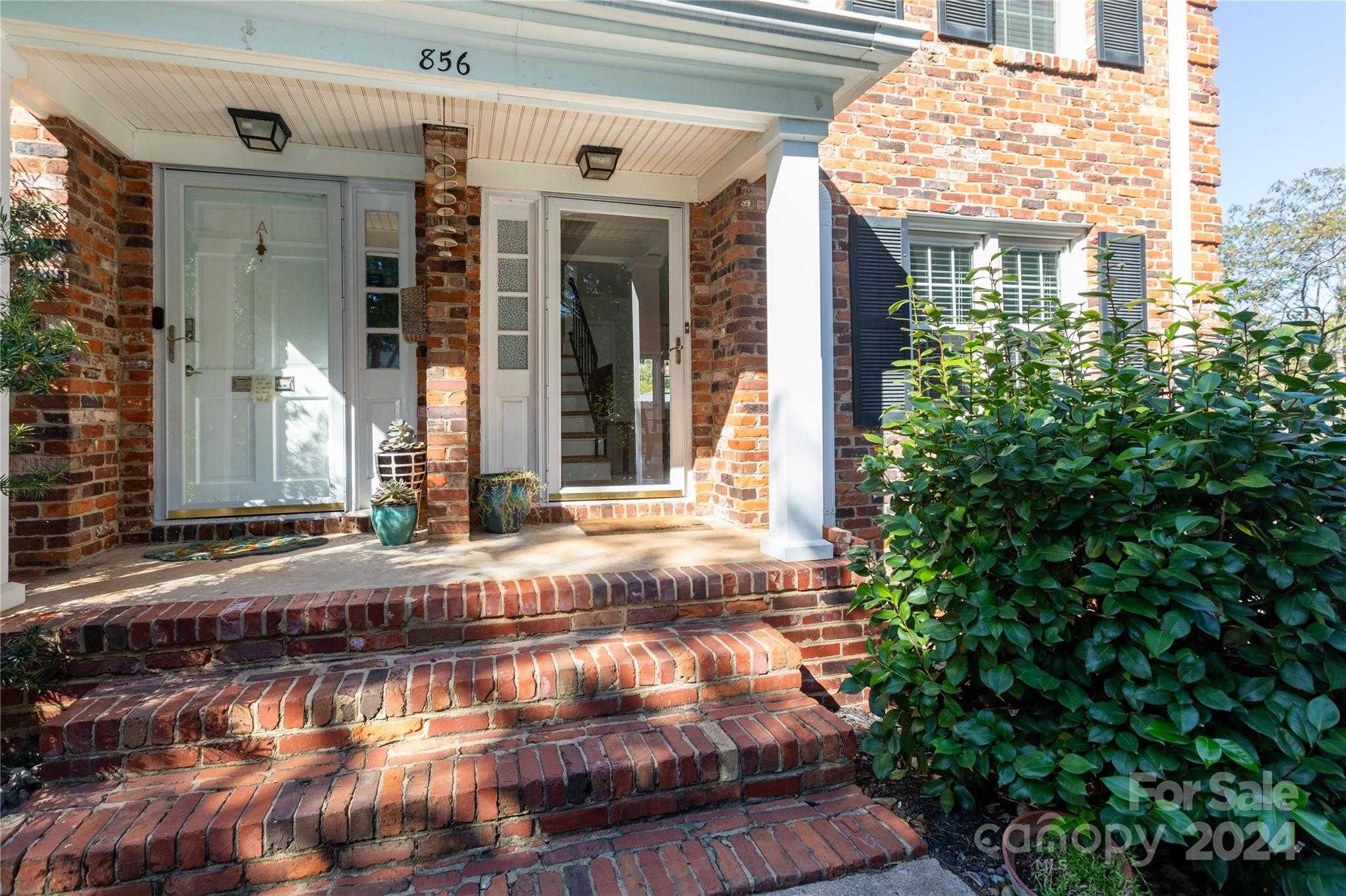 photo 2: 856 Mcalway Road Unit B, Charlotte NC 28211