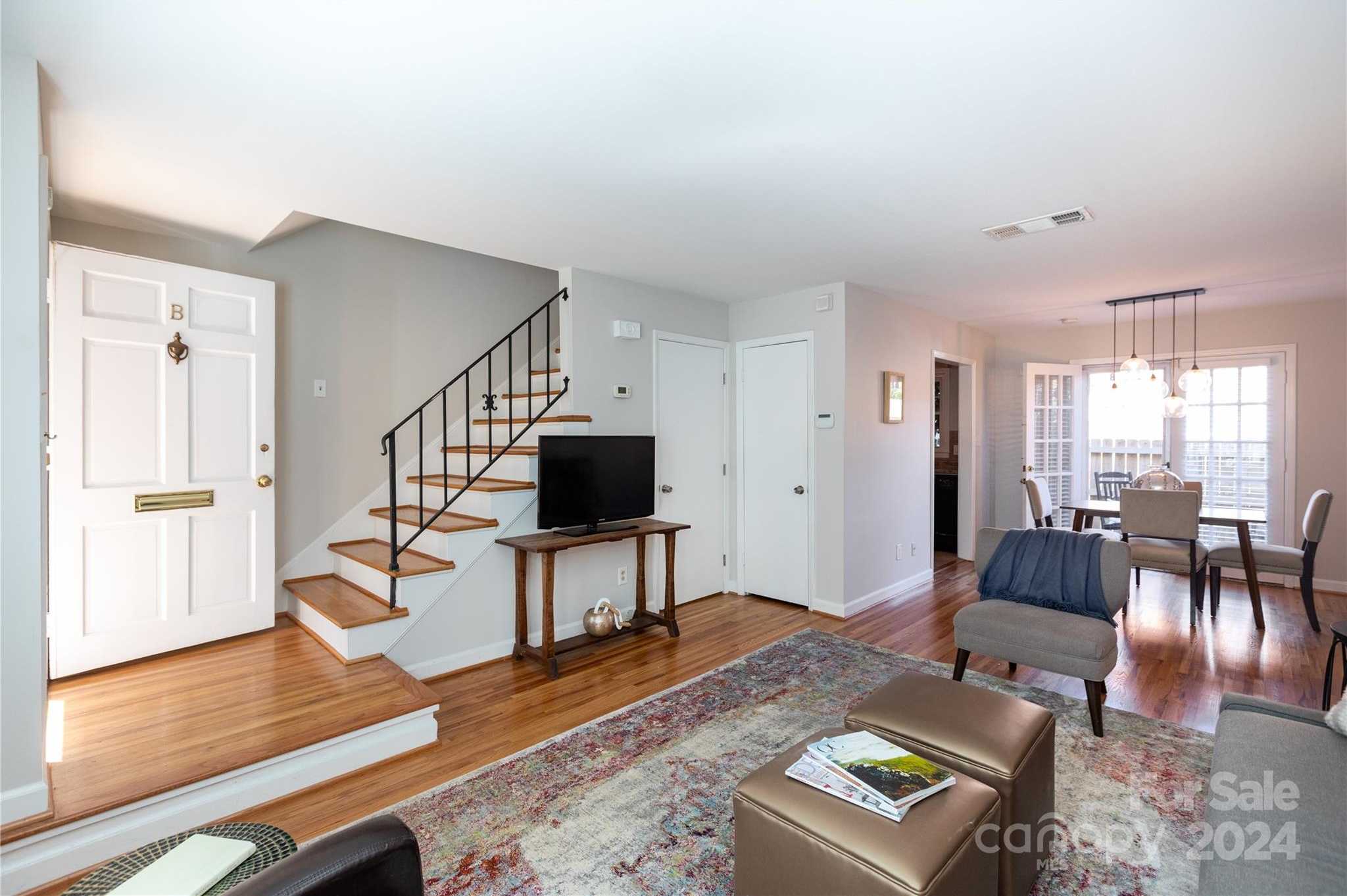 photo 3: 856 Mcalway Road Unit B, Charlotte NC 28211