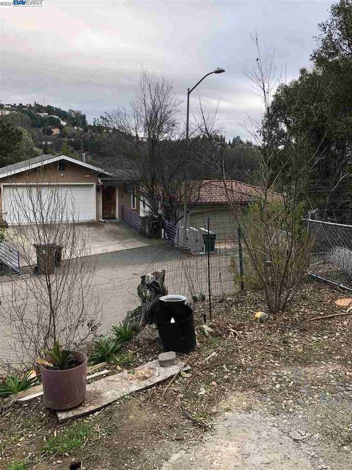 photo 2: 6971 Bristol Dr, Berkeley CA 94705