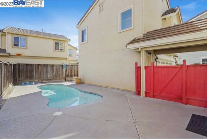 photo 13: 557 Stetson Drive, Oakdale CA 95361