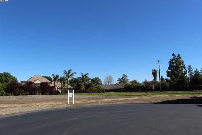 photo 19: 8485 Ranch Rd, Tracy CA 95304