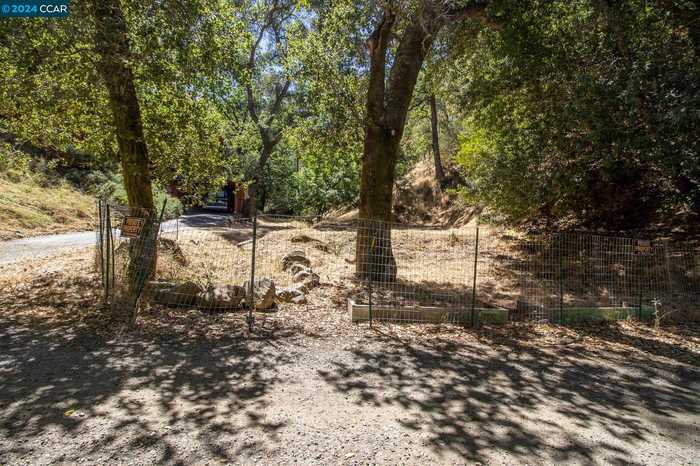 photo 2: 12063 Glenora Way, Sunol CA 94586