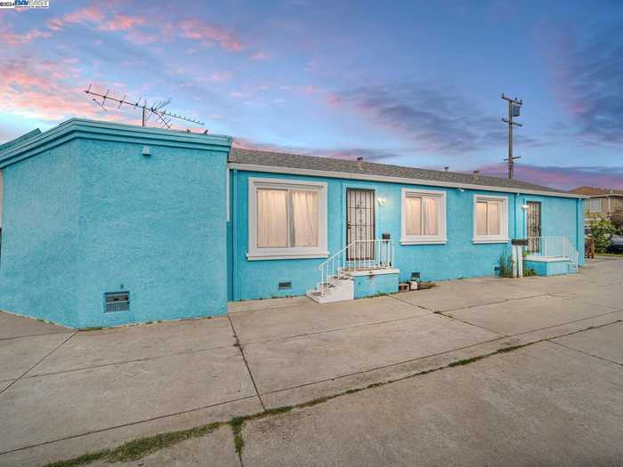 photo 2: 1724 Bissell Ave, Richmond CA 94801