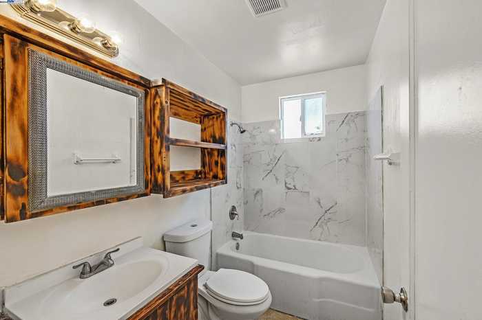 photo 38: 2672 73Rd Ave, Oakland CA 94605