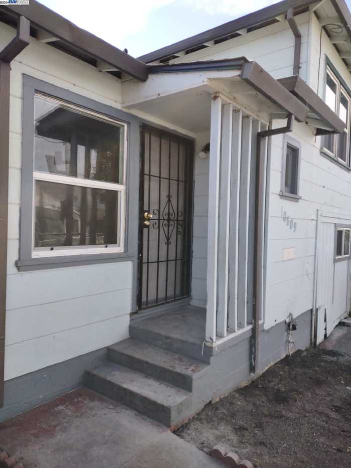 photo 1: 10605 E St., Oakland CA 94603