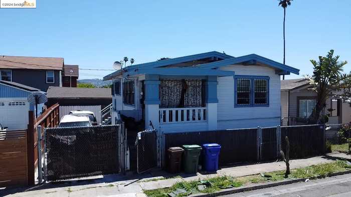 photo 3: 164 18Th St, Richmond CA 94801