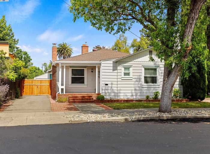 photo 1: 658 S K, Livermore CA 94550