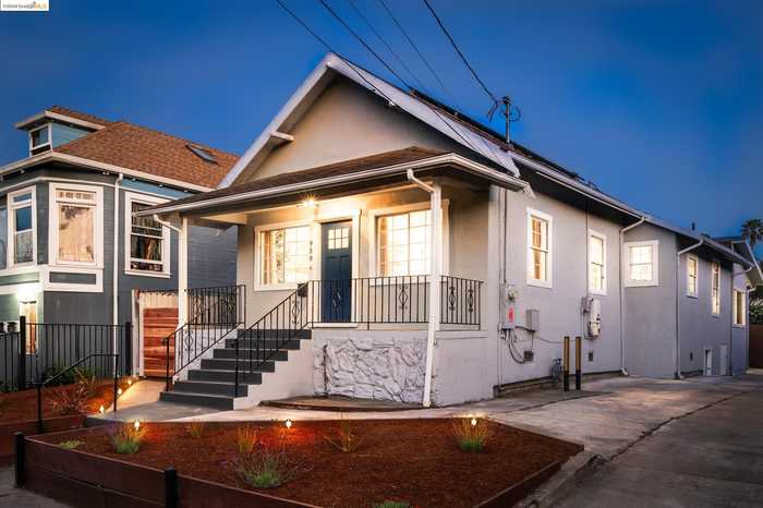 photo 2: 959 45Th St, Oakland CA 94608