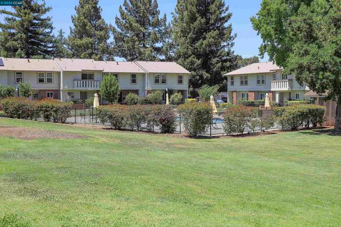 photo 60: 1819 Wildbrook Ct Unit D, Concord CA 94521