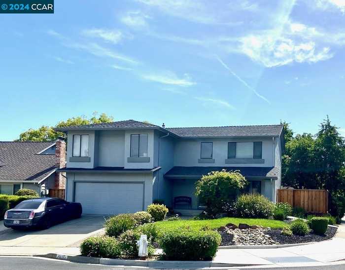 photo 2: 4499 Leatherwood Ct, Concord CA 94521