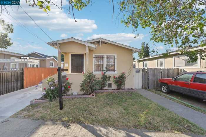 photo 1: 1833 100TH Avenue, Oakland CA 94603