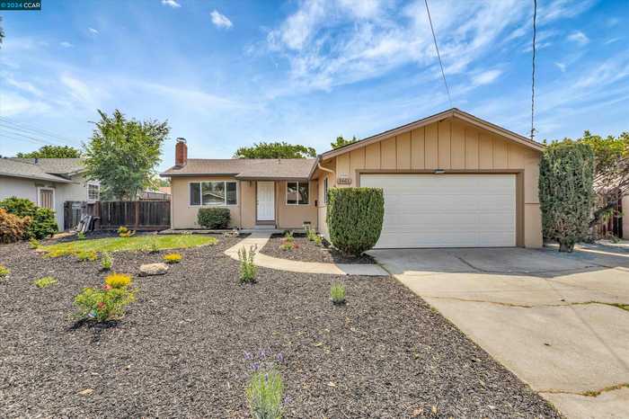 photo 2: 3461 Halifax Way, Concord CA 94520