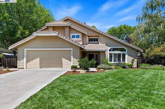 photo 2: 702 Daisyfield Drive, Livermore CA 94551