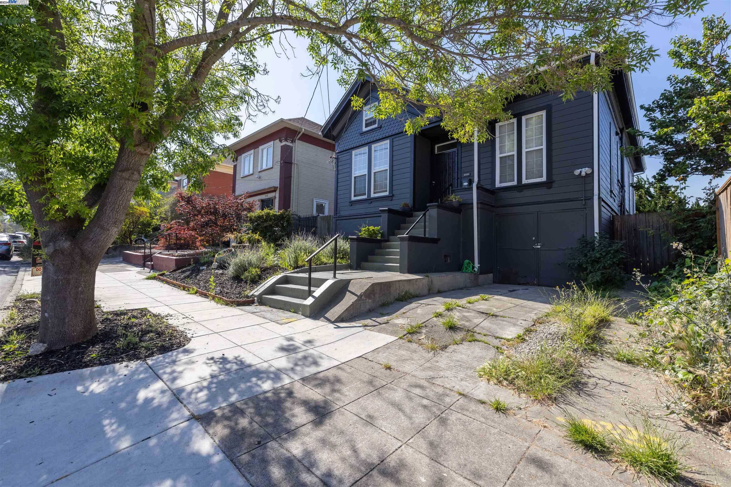 photo 3: 2022 Emerson St, Berkeley CA 94703