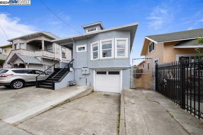 photo 1: 1836 39Th Ave, Oakland CA 94601