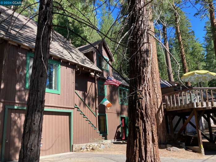 photo 2: 72 Pinecrest Avenue, Pinecrest CA 95364