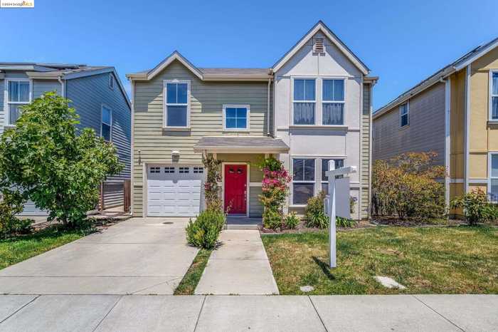 photo 1: 2673 Foothill Ave, Richmond CA 94804