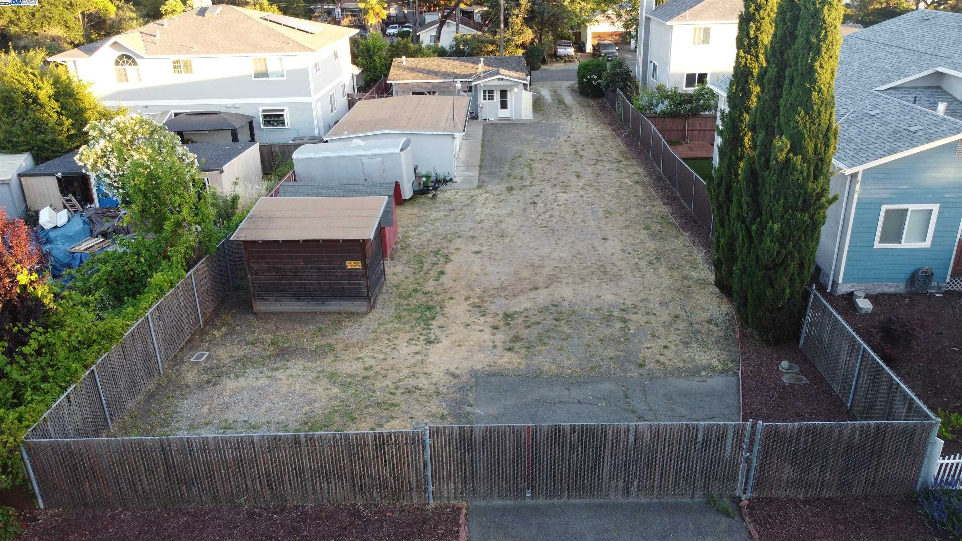 photo 1: Strobridge Ave, Castro Valley CA 94546