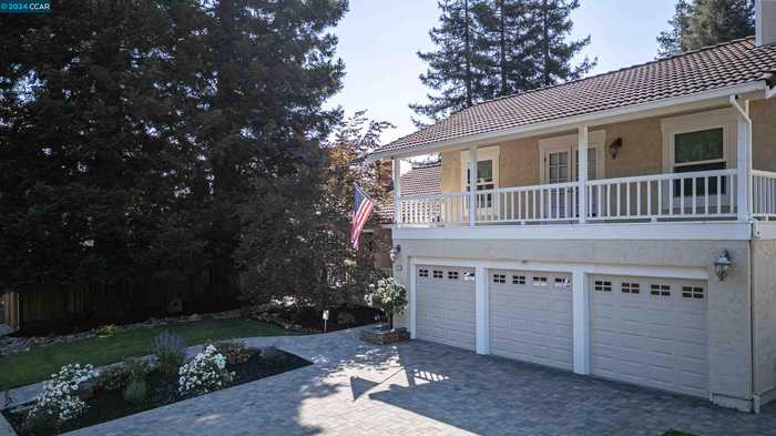 photo 2: 2723 Ascot Dr, San Ramon CA 94583