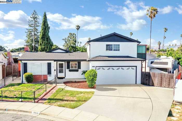 photo 1: 39626 Catamaran Ct, Fremont CA 94538