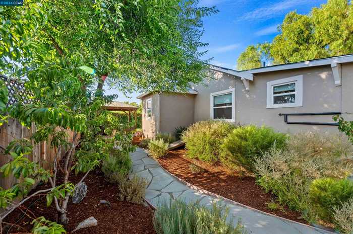 photo 33: 783 N O St, Livermore CA 94551