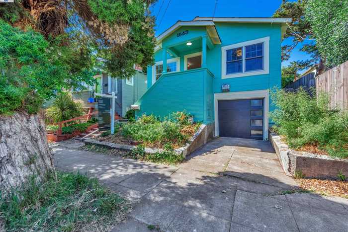 photo 1: 1543 Julia St, Berkeley CA 94703