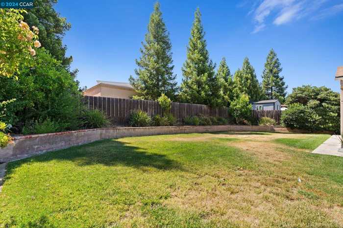 photo 19: 1076 White Oak Dr, Concord CA 94521