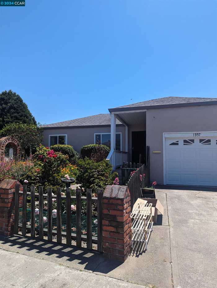 photo 2: 1357 Brookside Drive, San Leandro CA 94577