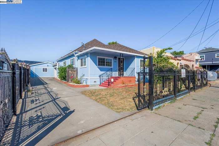 photo 2: 3482 Paxton Ave, Oakland CA 94601