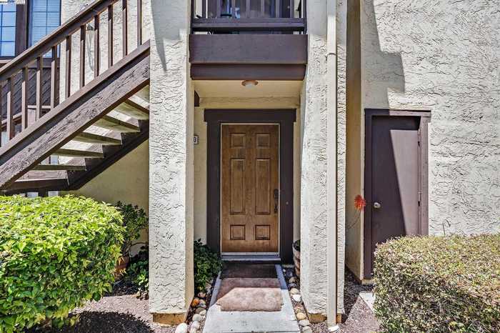 photo 2: 14580 Outrigger Drive, San Leandro CA 94577