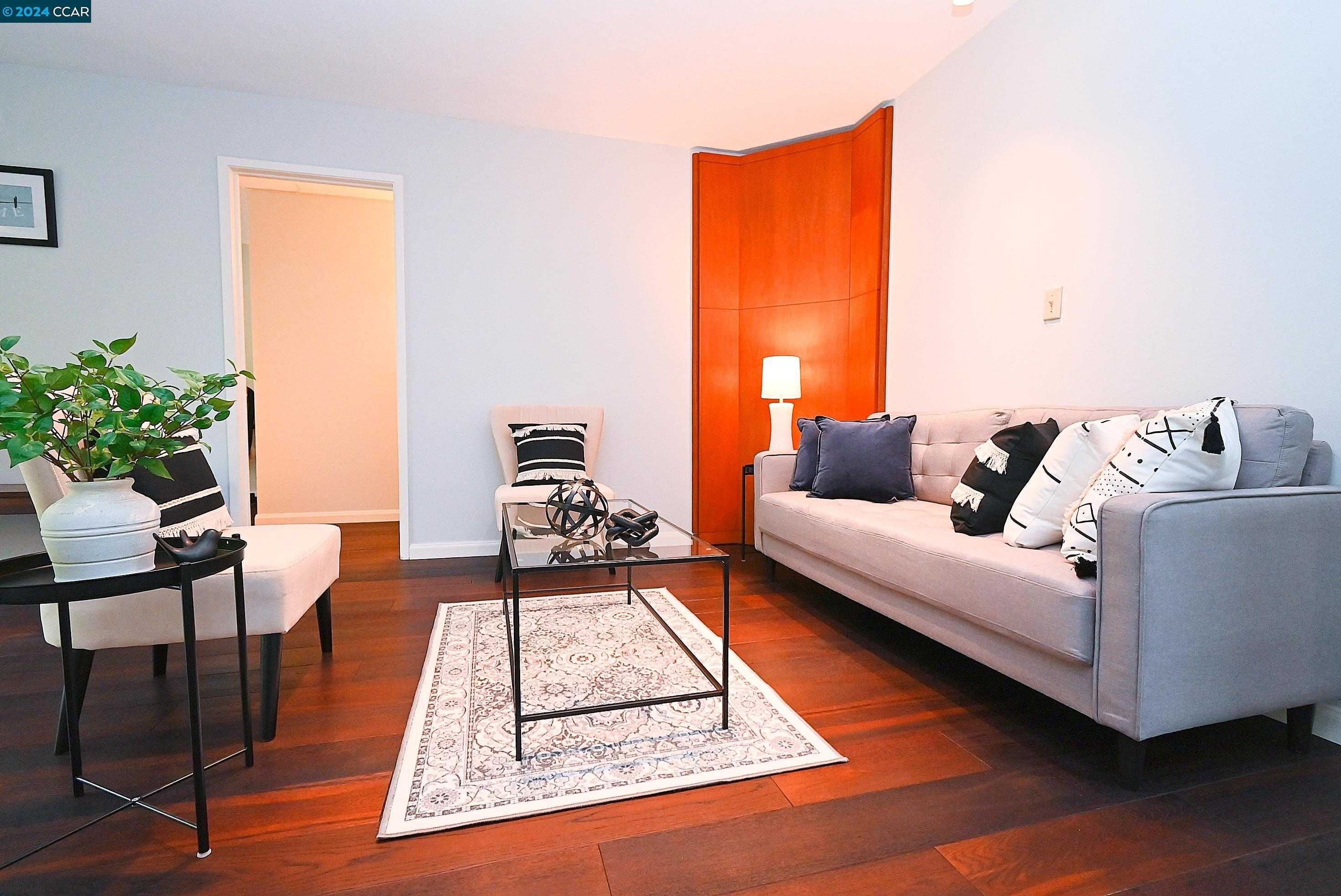 photo 3: 2 Panoramic Way Unit 301, Berkeley CA 94704