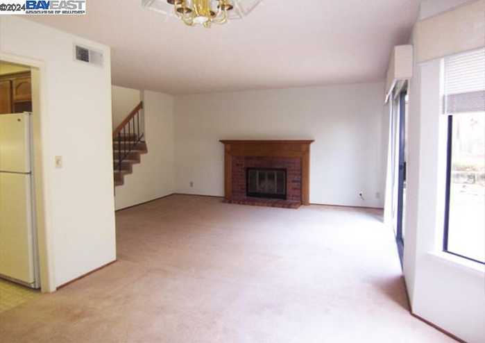 photo 2: 6025 Mount Hamilton Ct, Castro Valley CA 94552