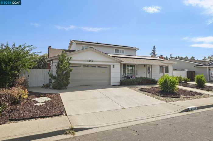 photo 2: 4355 Hazelwood Ln, Concord CA 94521