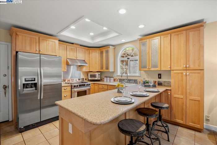 photo 1: 3067 Sandy Way, San Ramon CA 94583