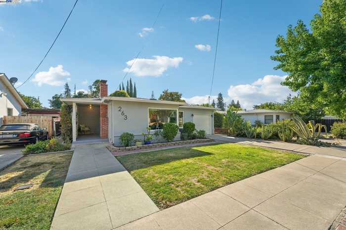 photo 2: 263 S R St, Livermore CA 94550