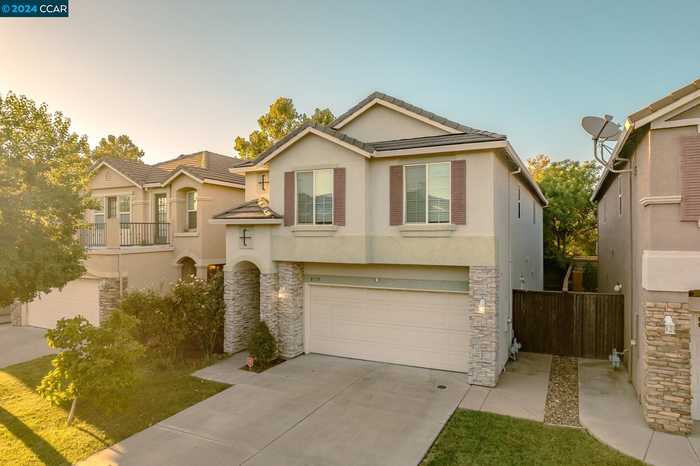 photo 1: 8133 Shay Cir, Stockton CA 95212