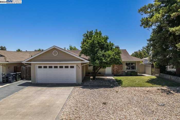 photo 2: 833 Seminole Dr, Livermore CA 94551