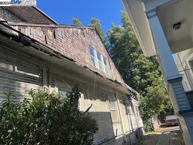 photo 2: 875 56th Street, Oakland CA 94608