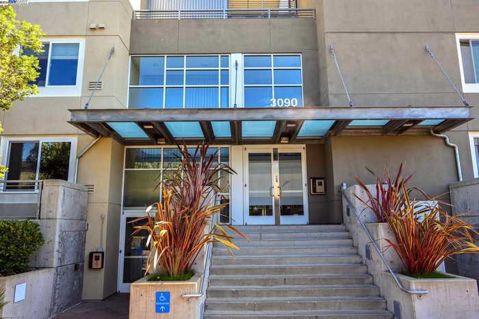 photo 30: 3090 Glascock St Unit 112, Oakland CA 94601