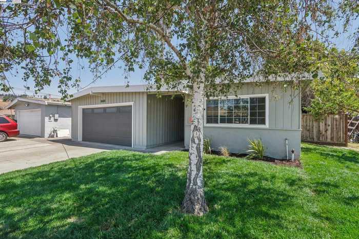 photo 2: 3620 Trenton Ct, Fremont CA 94538