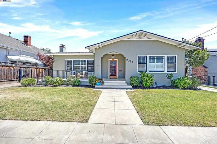 photo 1: 2345 4Th St, Livermore CA 94550