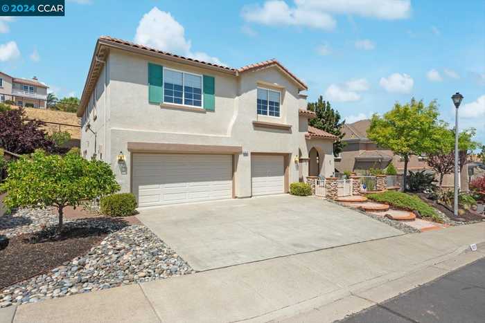 photo 2: 925 Autumn Oak Cir, Concord CA 94521