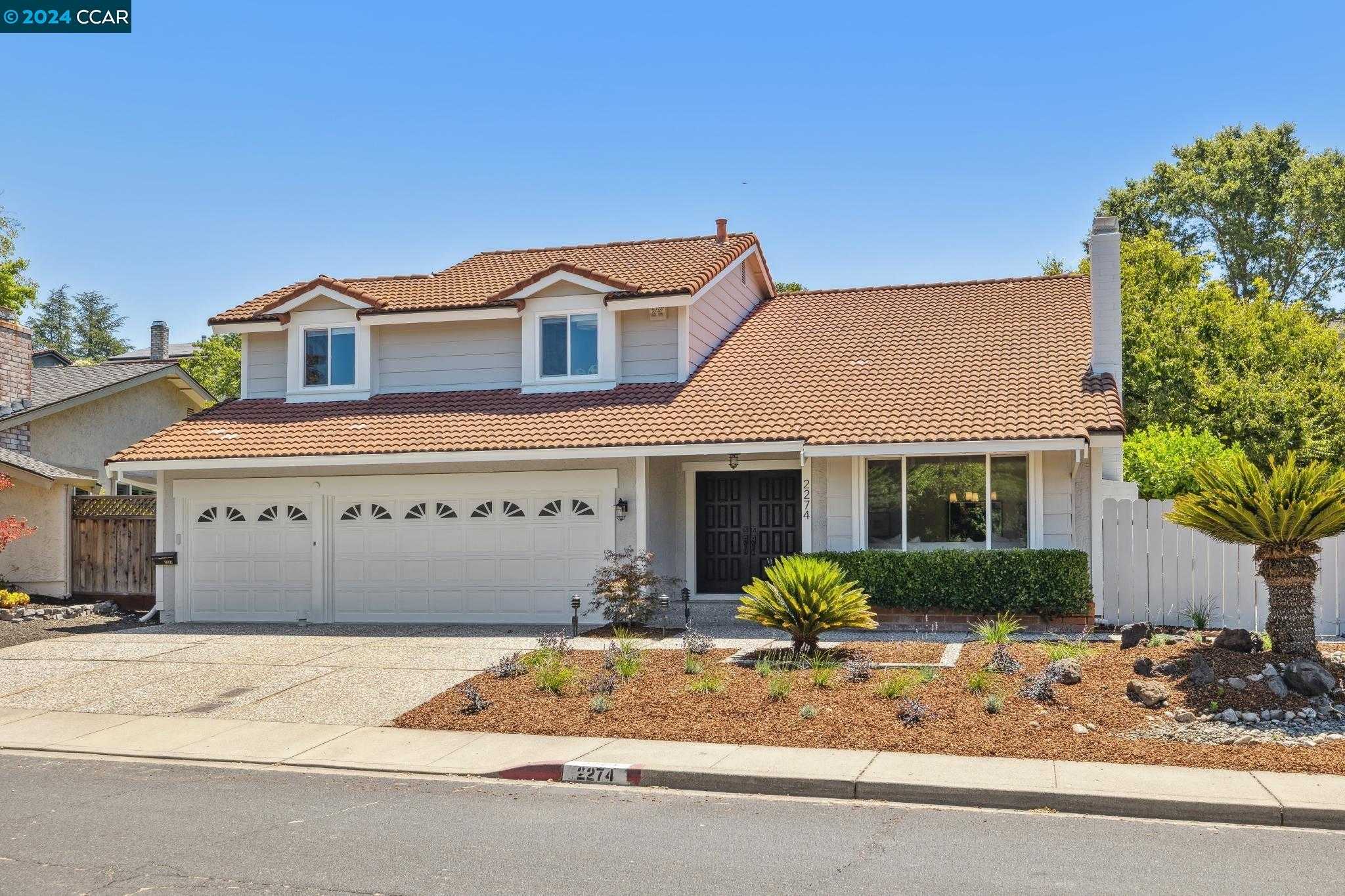 photo 2: 2274 DAPPLEGRAY LANE, Walnut Creek CA 94596