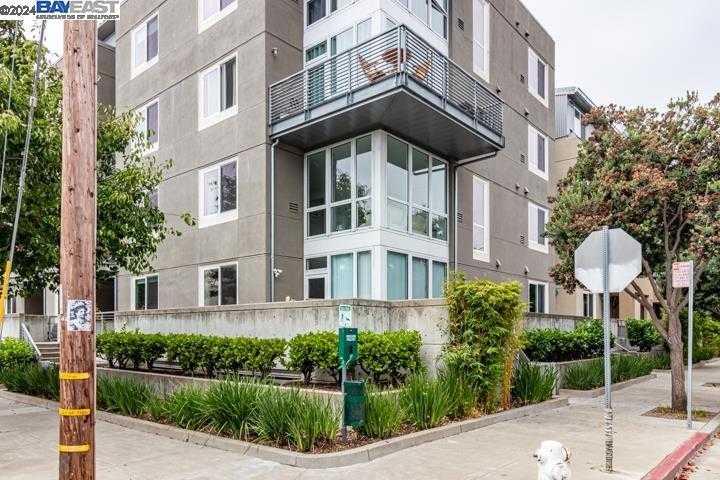 photo 3: 3090 Glascock St Unit 118, Oakland CA 94601